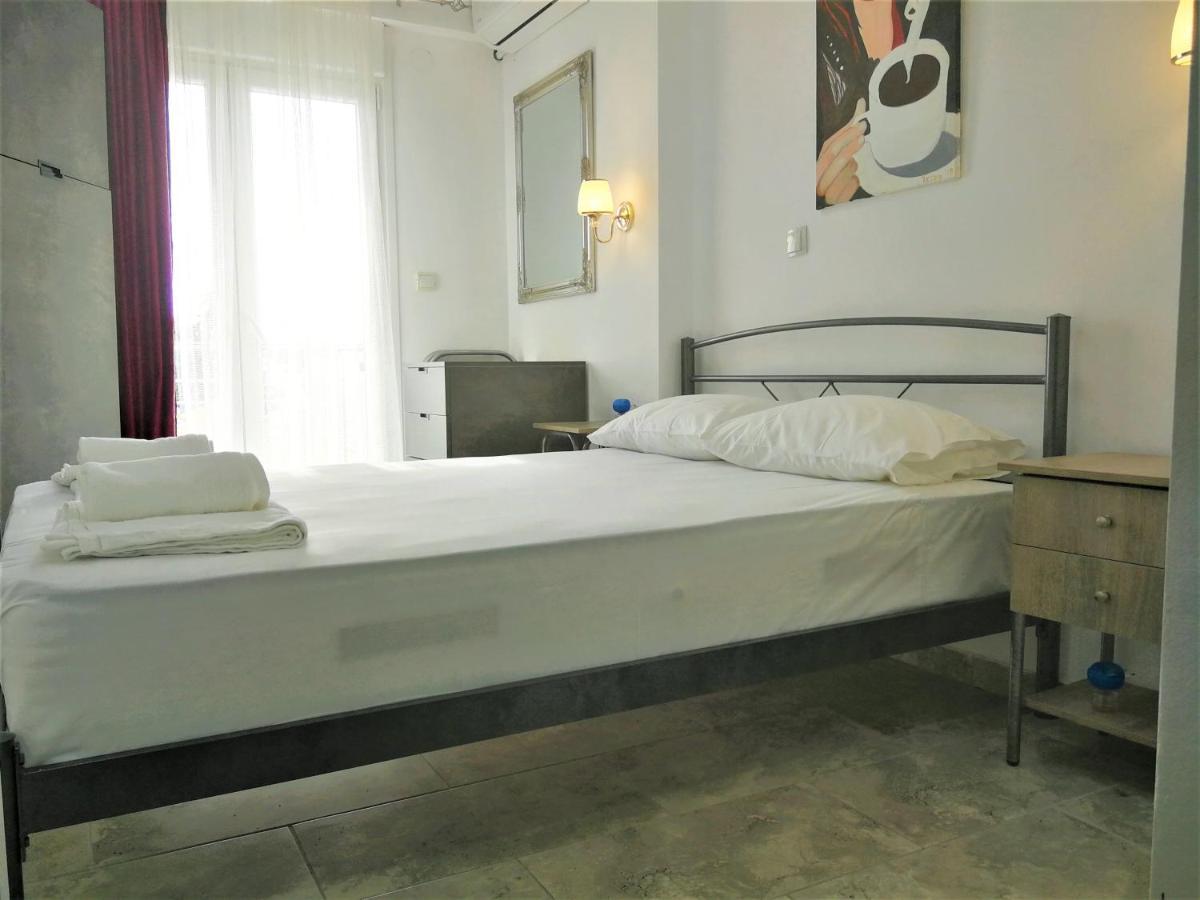 Artistic Rent Rooms & Apartments Nea Kallikrateia Luaran gambar